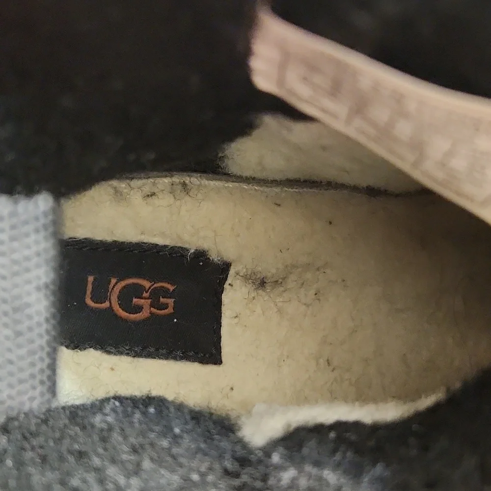 UGG Classic Clear Mini Panther Animal Print Cozy Short Boots (W Size 7)